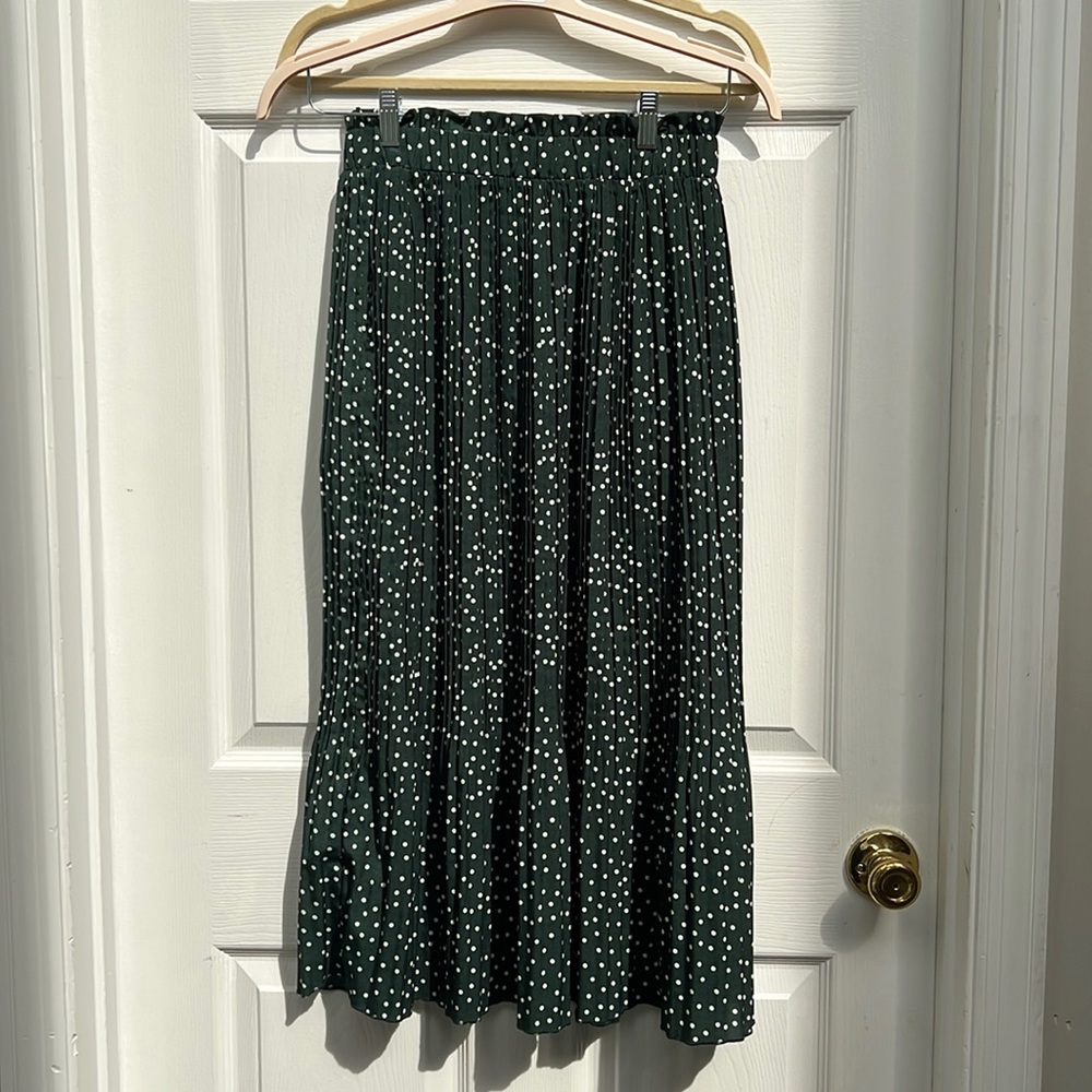 Small Emerald Green with White Polka Dot Skirt. Never Worn!